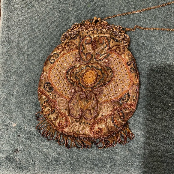 Vintage Cross body bag (Pineapple shape) - Picture 9 of 12